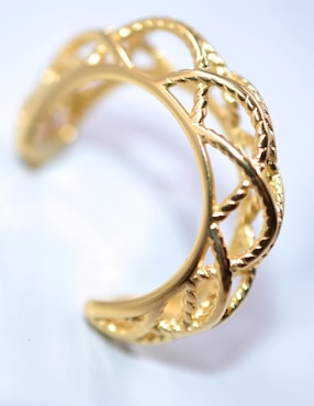 Aretes de corona Yoiko Yoiko Life Style con acabado brillante