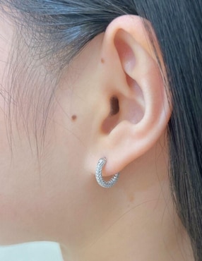 Arracadas Yoiko Camila de plata P 925 con acabado baño rodio zirconia