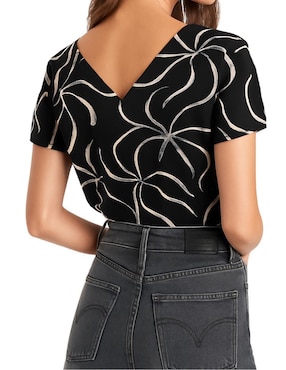 Blusa J&B manga corta para mujer