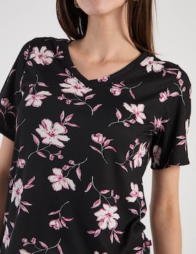 Playera manga corta Damaia Atelier cuello V para mujer