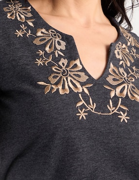 Playera manga al codo Loren's cuello V para mujer