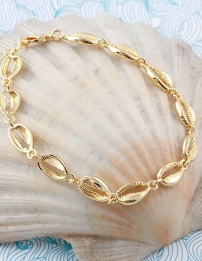 Pulsera Yoiko Conchelia con acabado baño de oro 18 K
