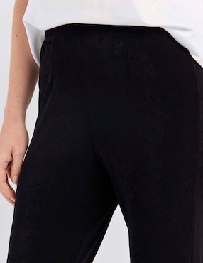 Pantalón relaxed Travelers regular para mujer