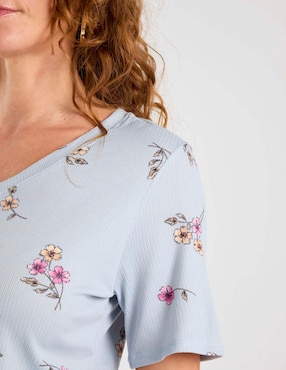 Playera manga corta Damaia Atelier cuello V para mujer
