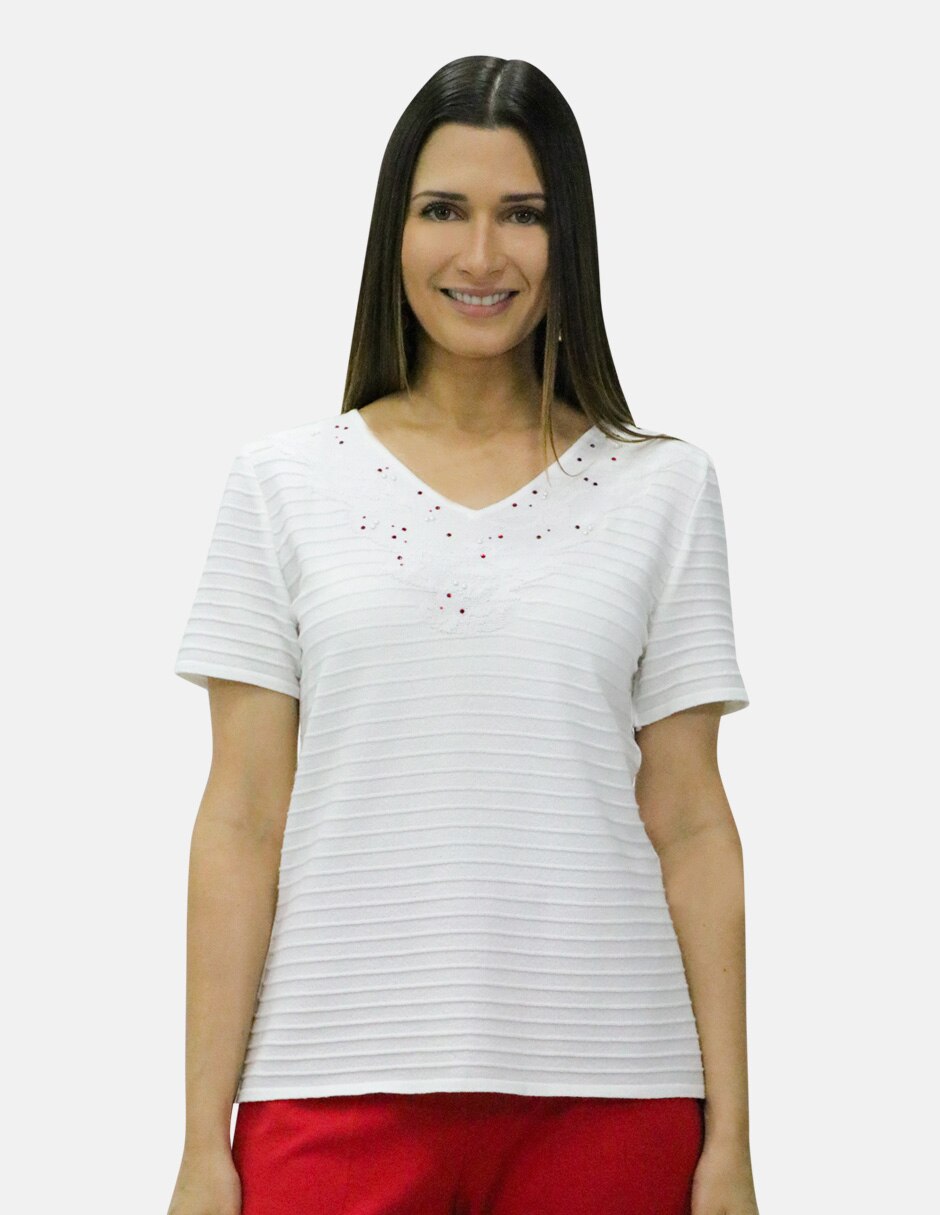 blusas blancas cuello v