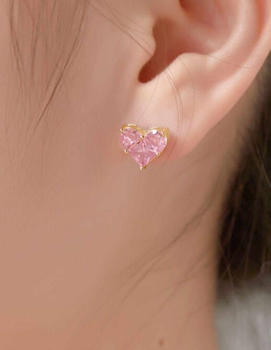 Broqueles de corazón Isabel de plata 14 K con acabado baño de oro zirconia 6