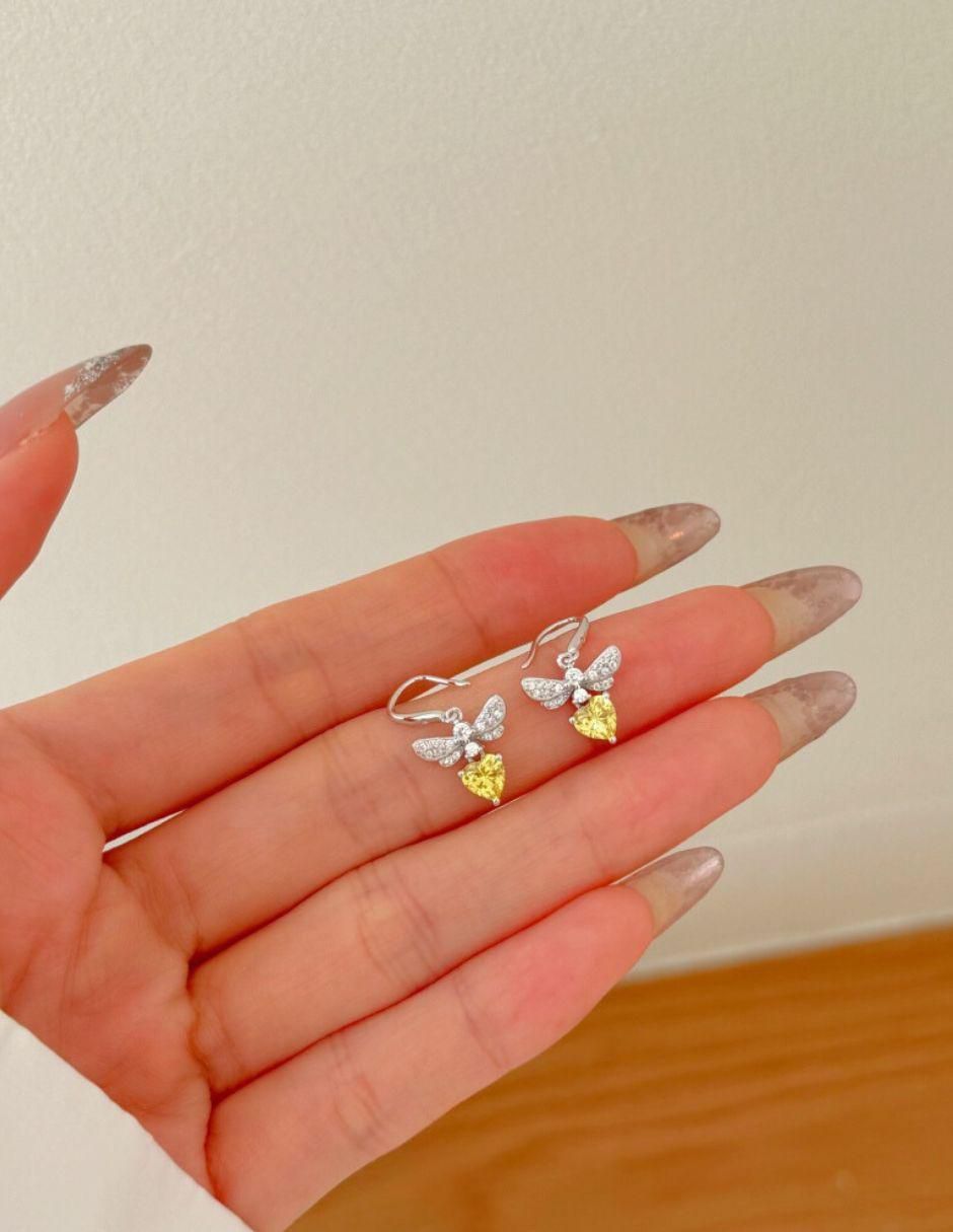 Aretes de abeja María de plata P 925 con acabado baño rodio zirconia 3