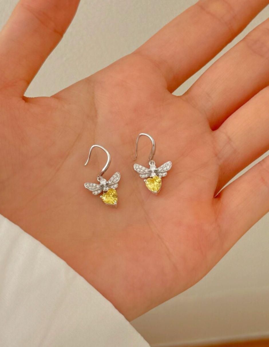 Aretes de abeja María de plata P 925 con acabado baño rodio zirconia 4