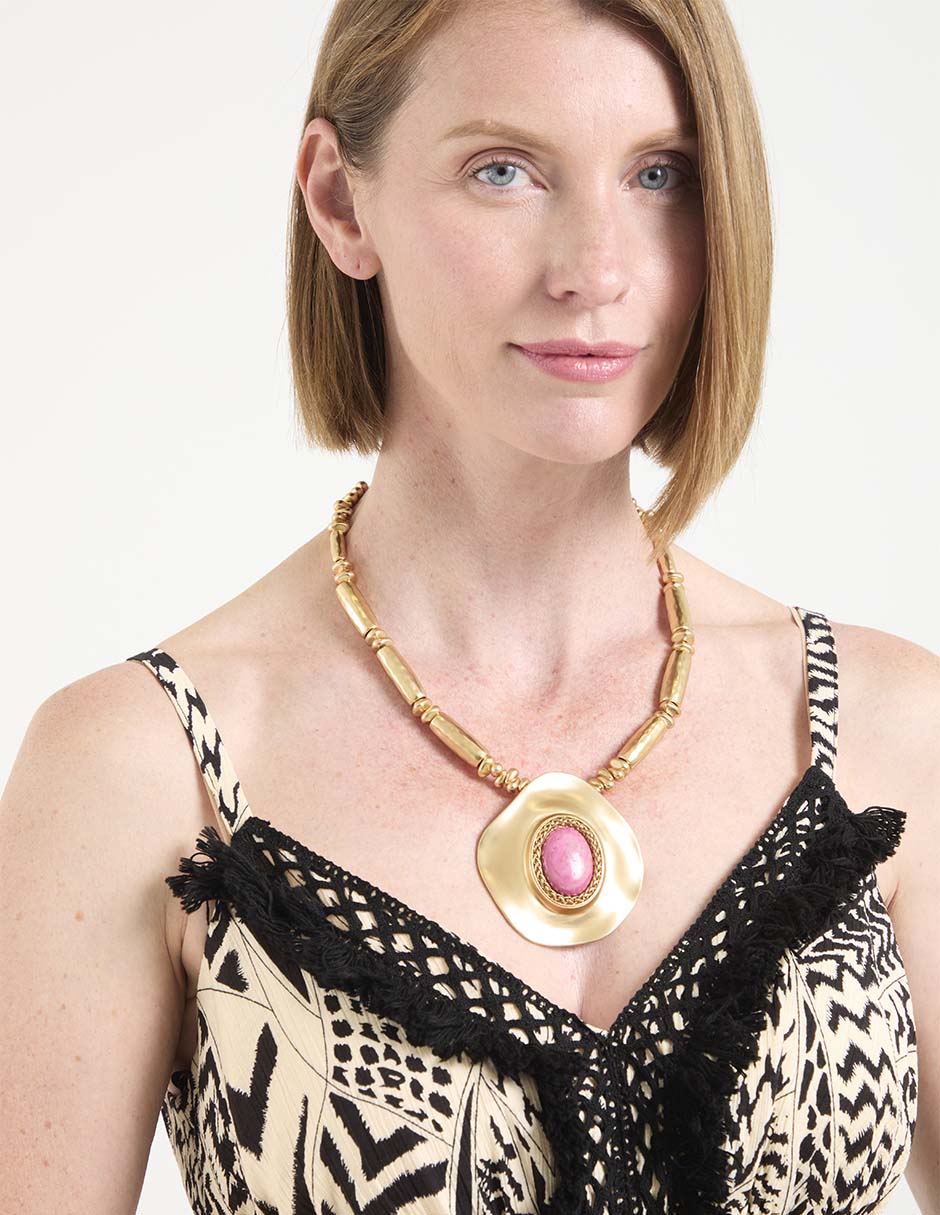 Collar 3