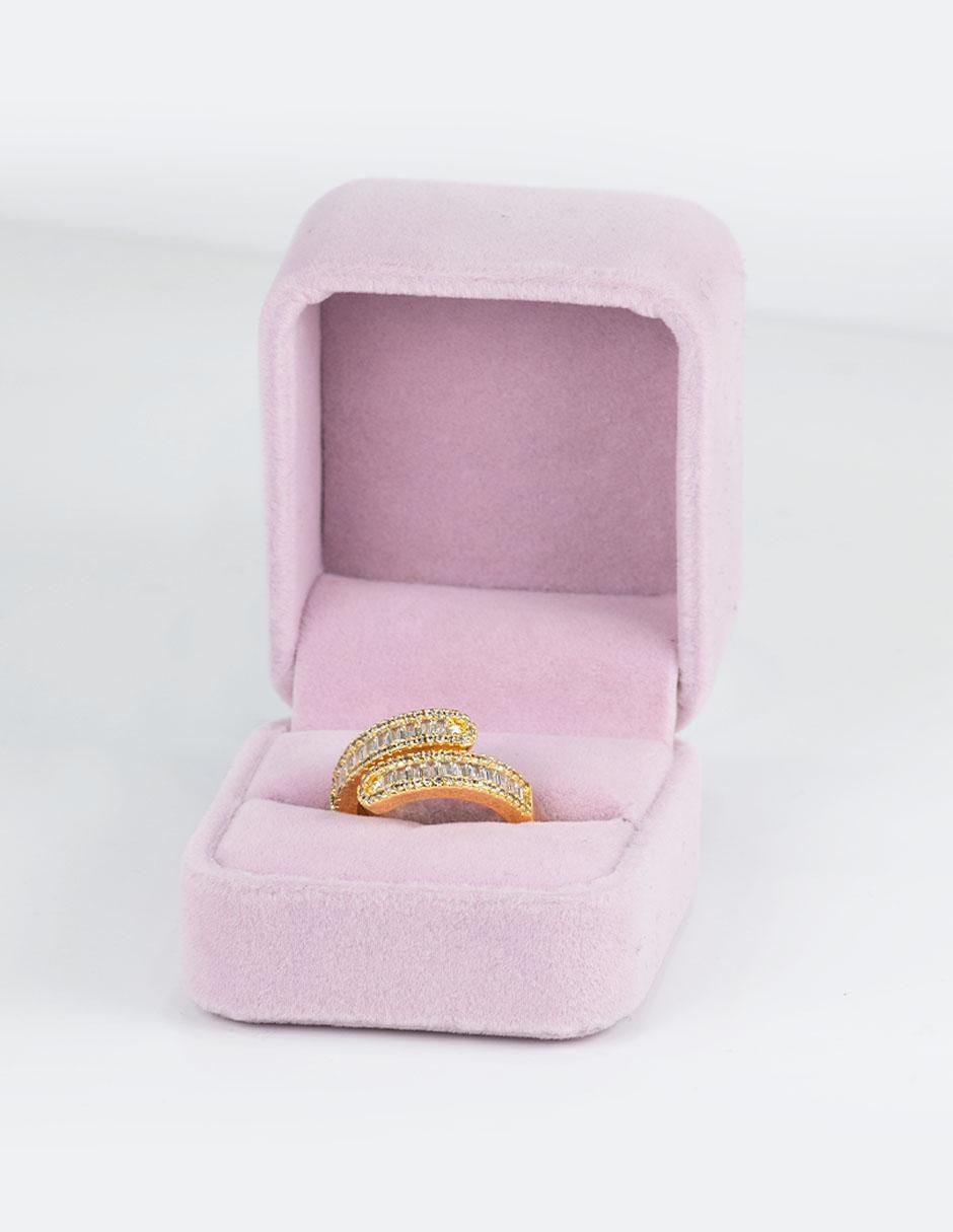 Anillo Infinity zirconia con acabado baño de oro 14 k 4
