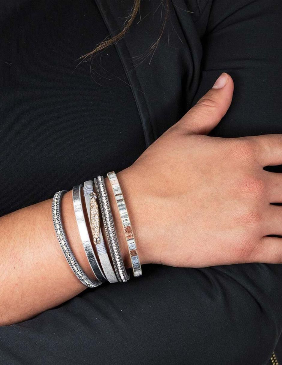Brazalete Glam con acabado brillante 4