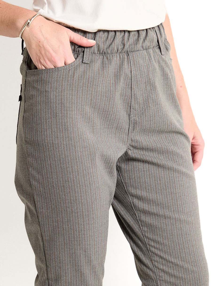 Pantalón casual para mujer 4