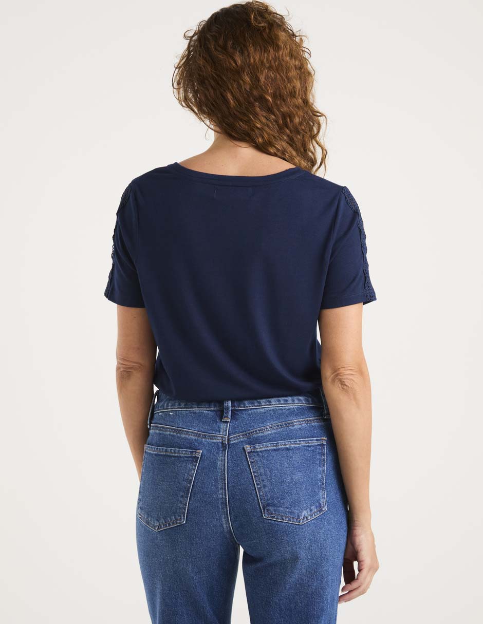 Playera manga corta cuello V para mujer 2