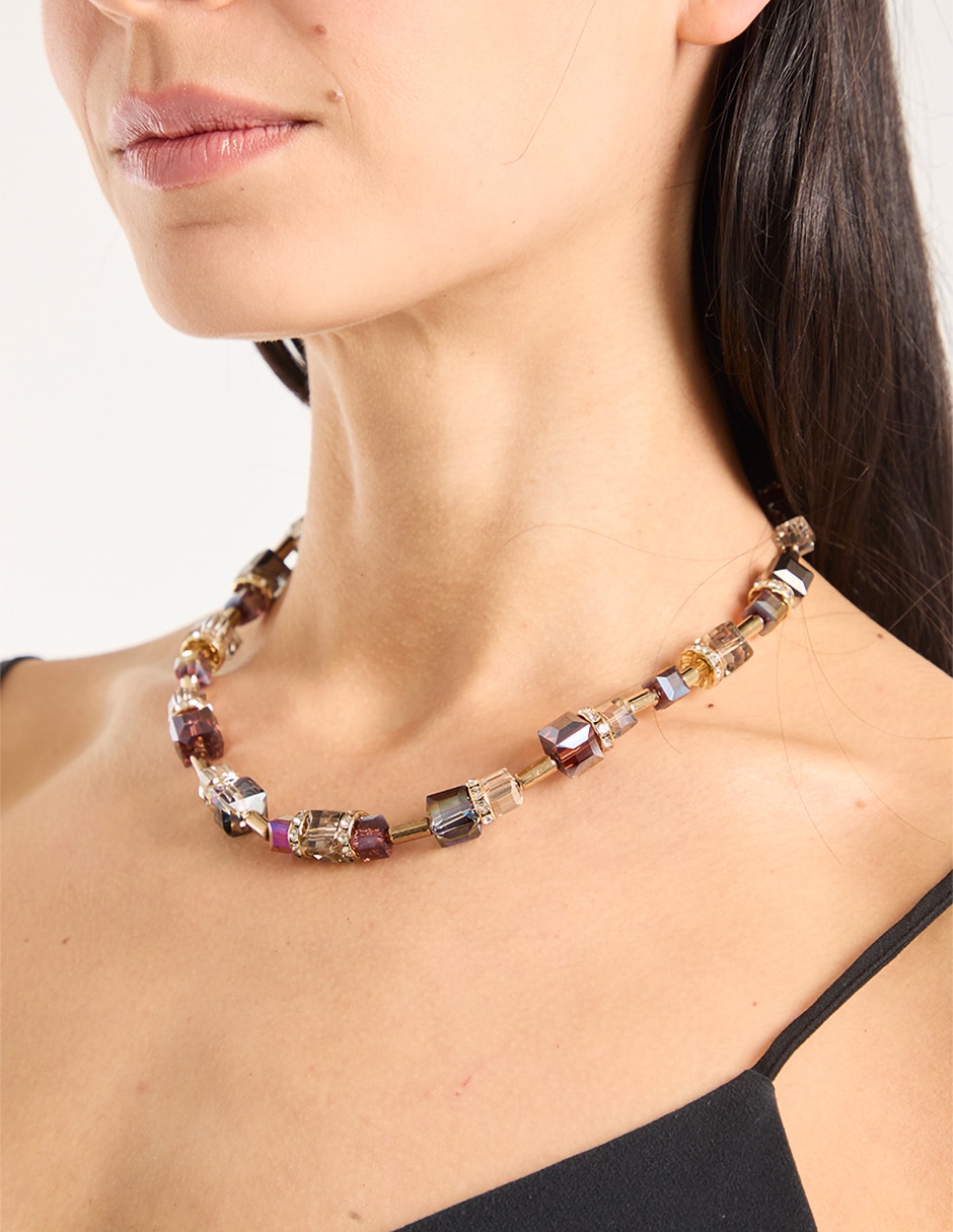 Collar 4