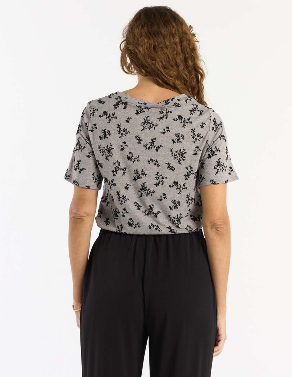 Playera manga corta cuello redondo para mujer 2