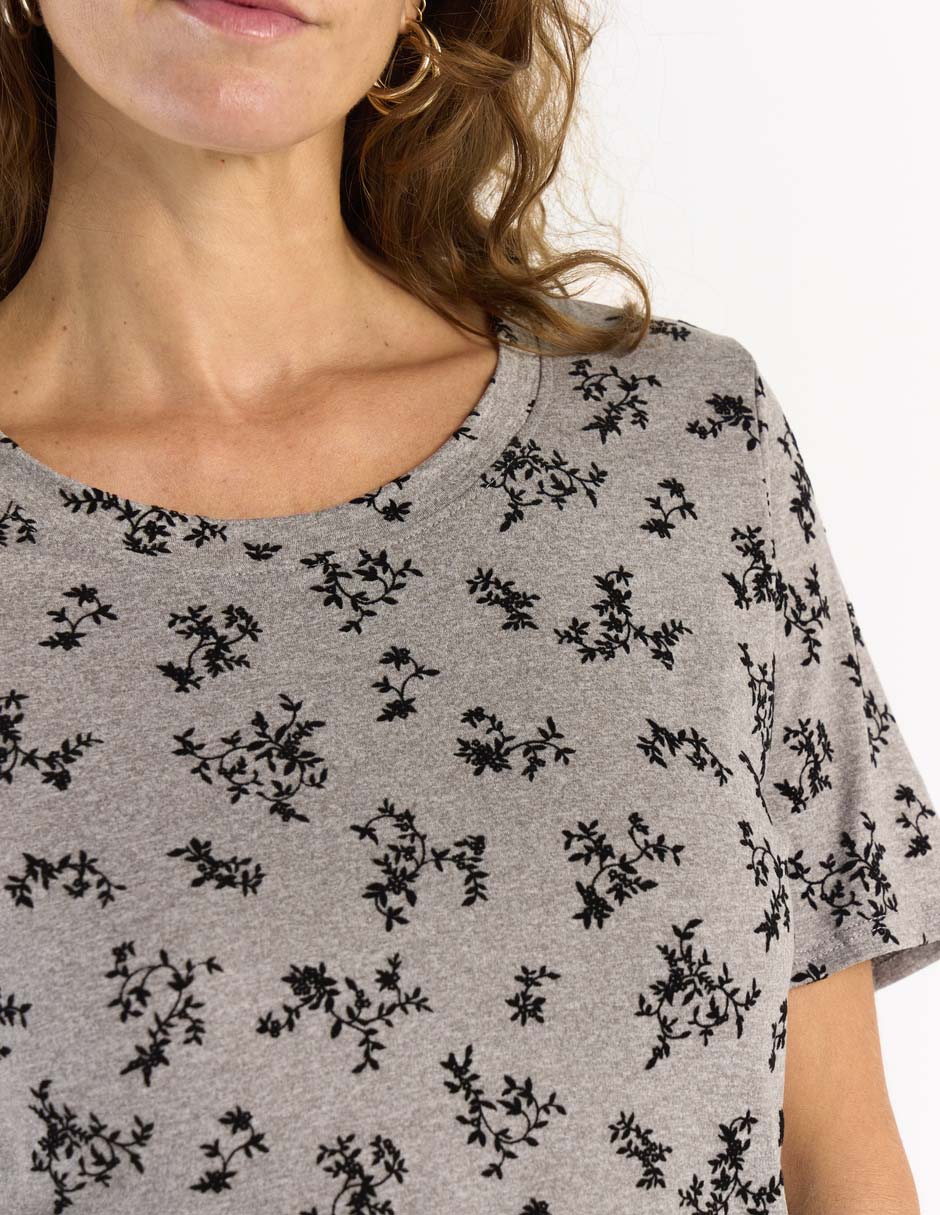 Playera manga corta cuello redondo para mujer 5