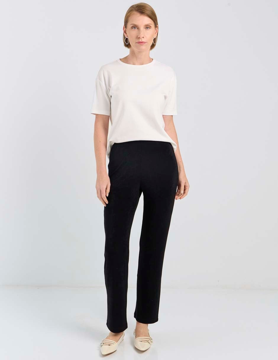 Pantalón relaxed Travelers regular para mujer 3