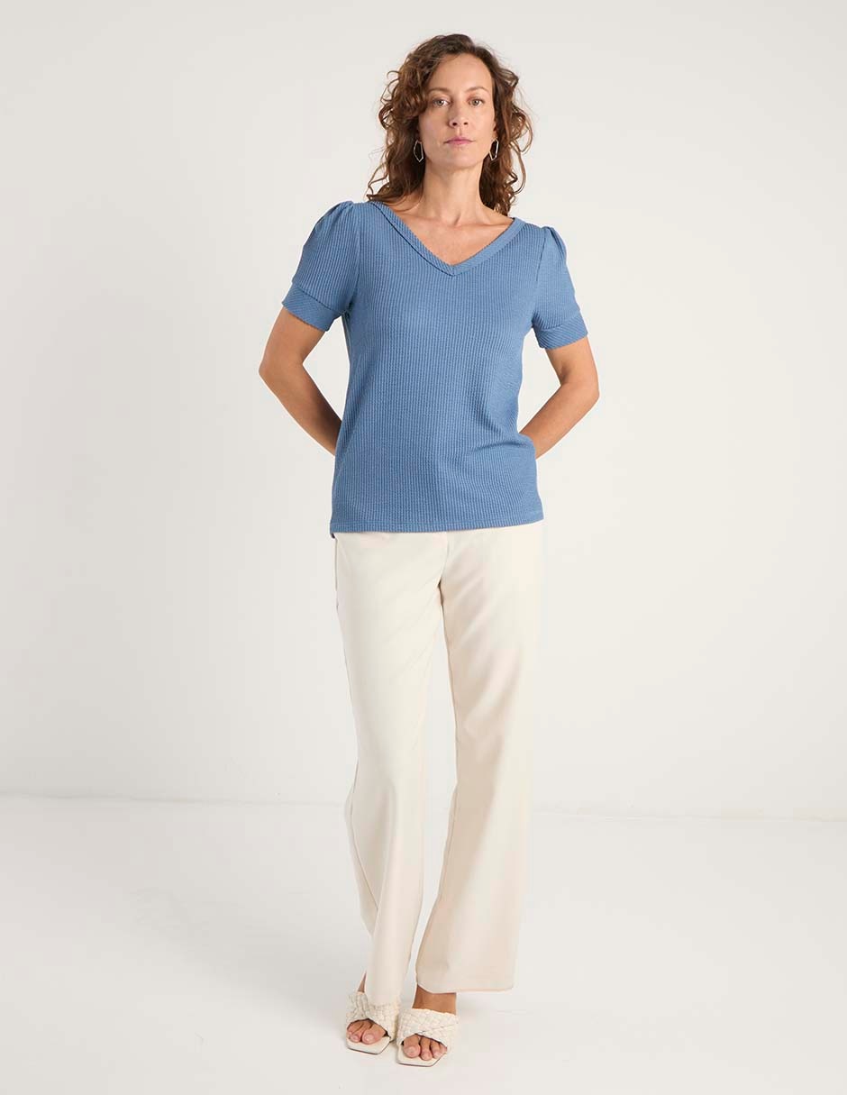 Playera manga corta cuello V para mujer 3