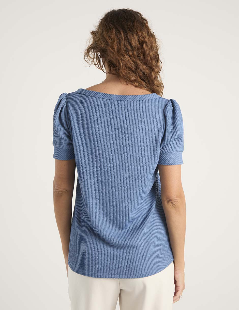 Playera manga corta cuello V para mujer 6
