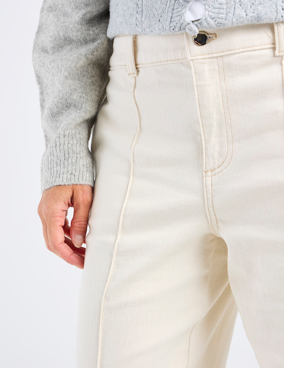 Jeans relaxed acampanado para mujer 5