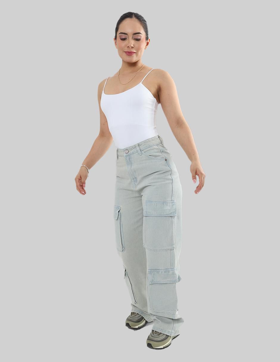 Jeans cargo amplio para mujer