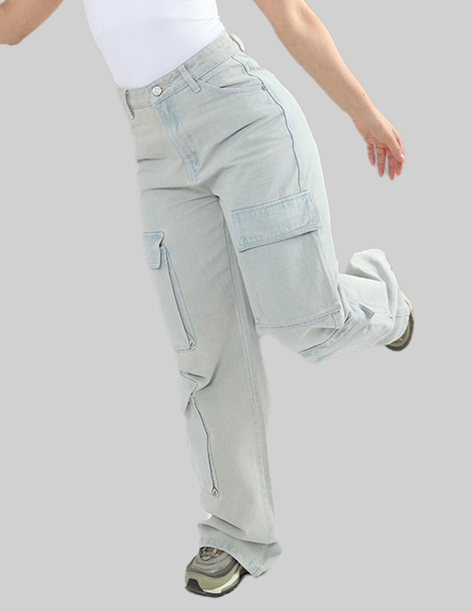 Jeans cargo amplio para mujer 4