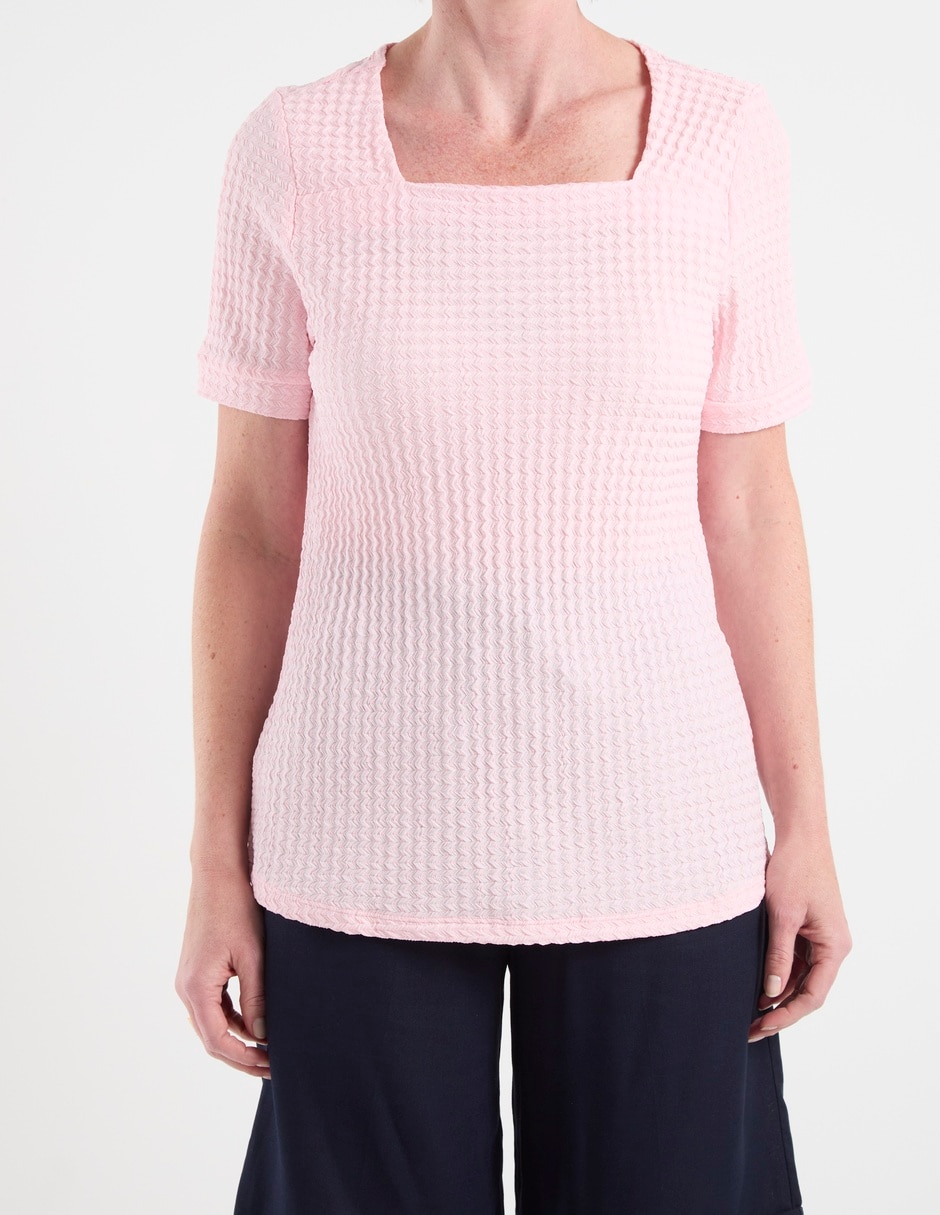 Playera manga corta cuello cuadrado para mujer 7