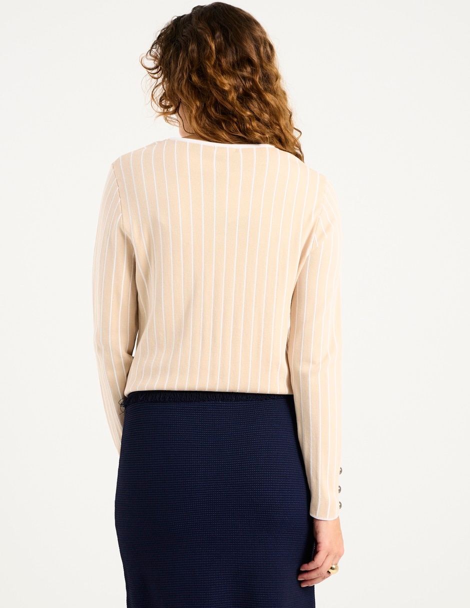 Suéter cuello con botón para mujer 6