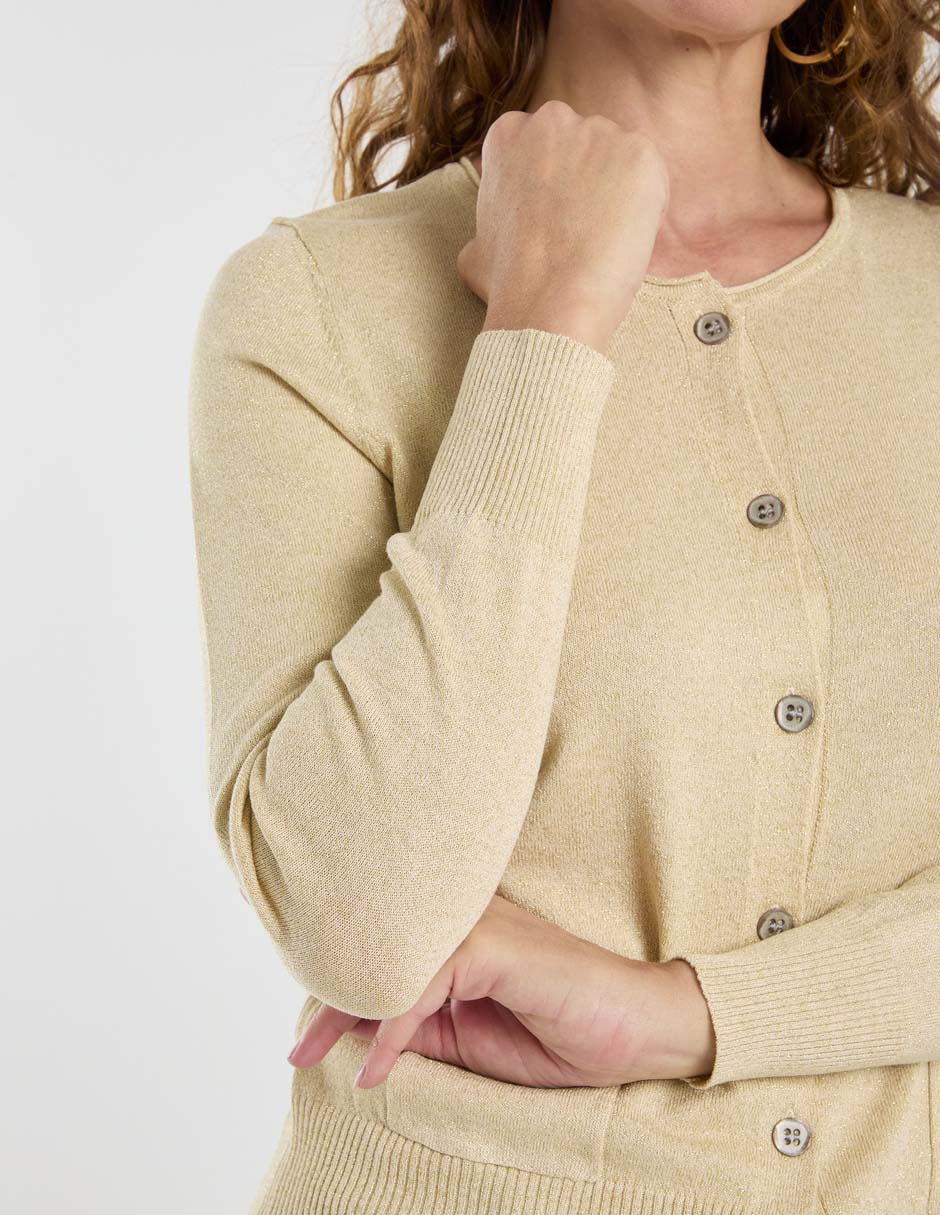 Suéter cuello con botón para mujer 4