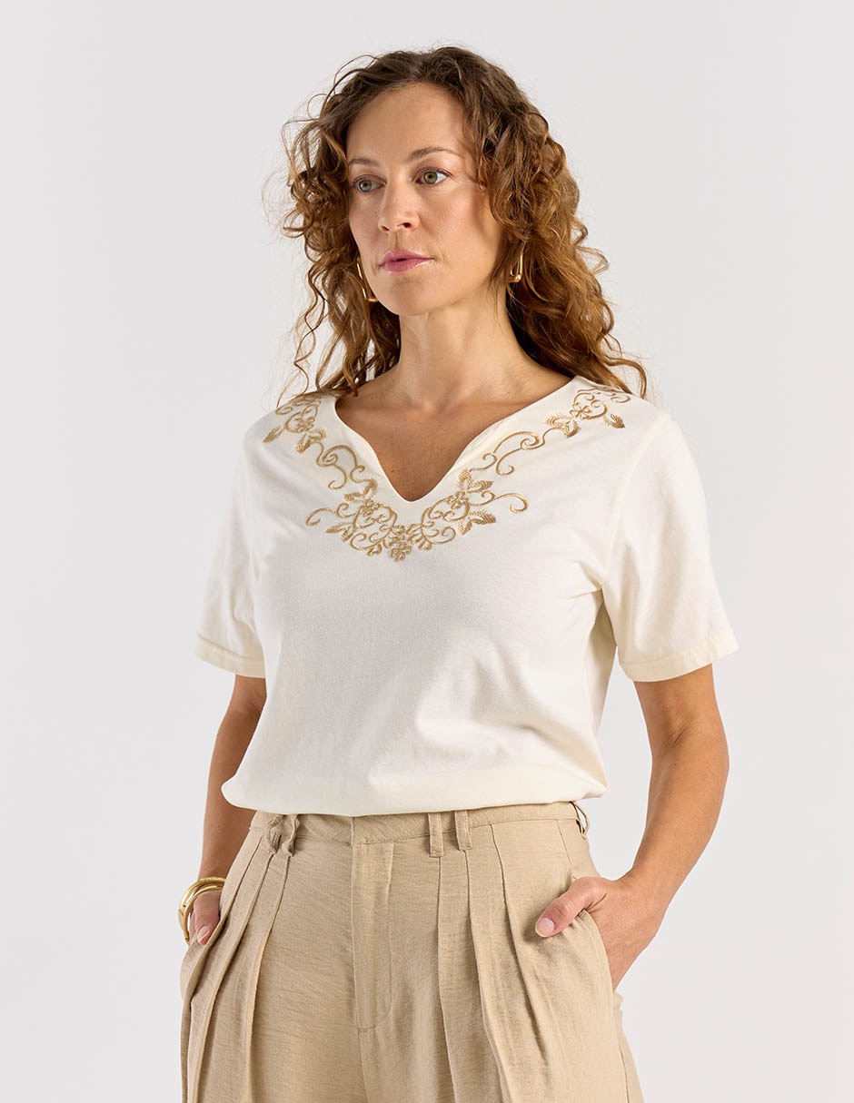 Playera manga corta cuello V para mujer