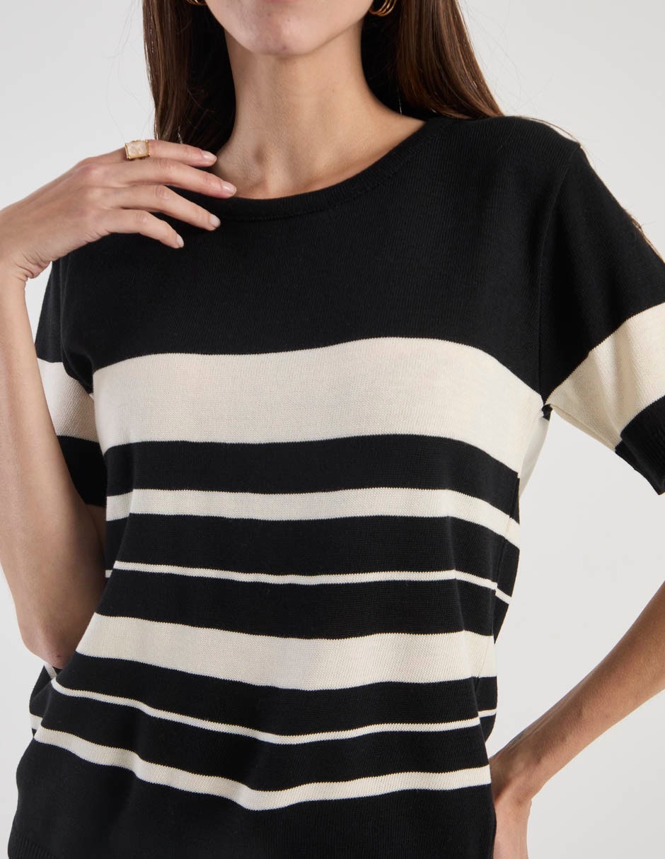 Playera manga corta cuello redondo para mujer 4