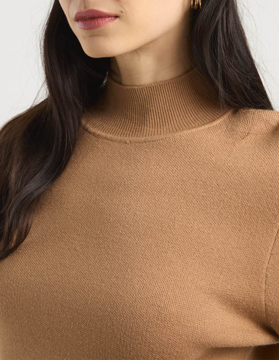 Suéter cuello alto para mujer 4