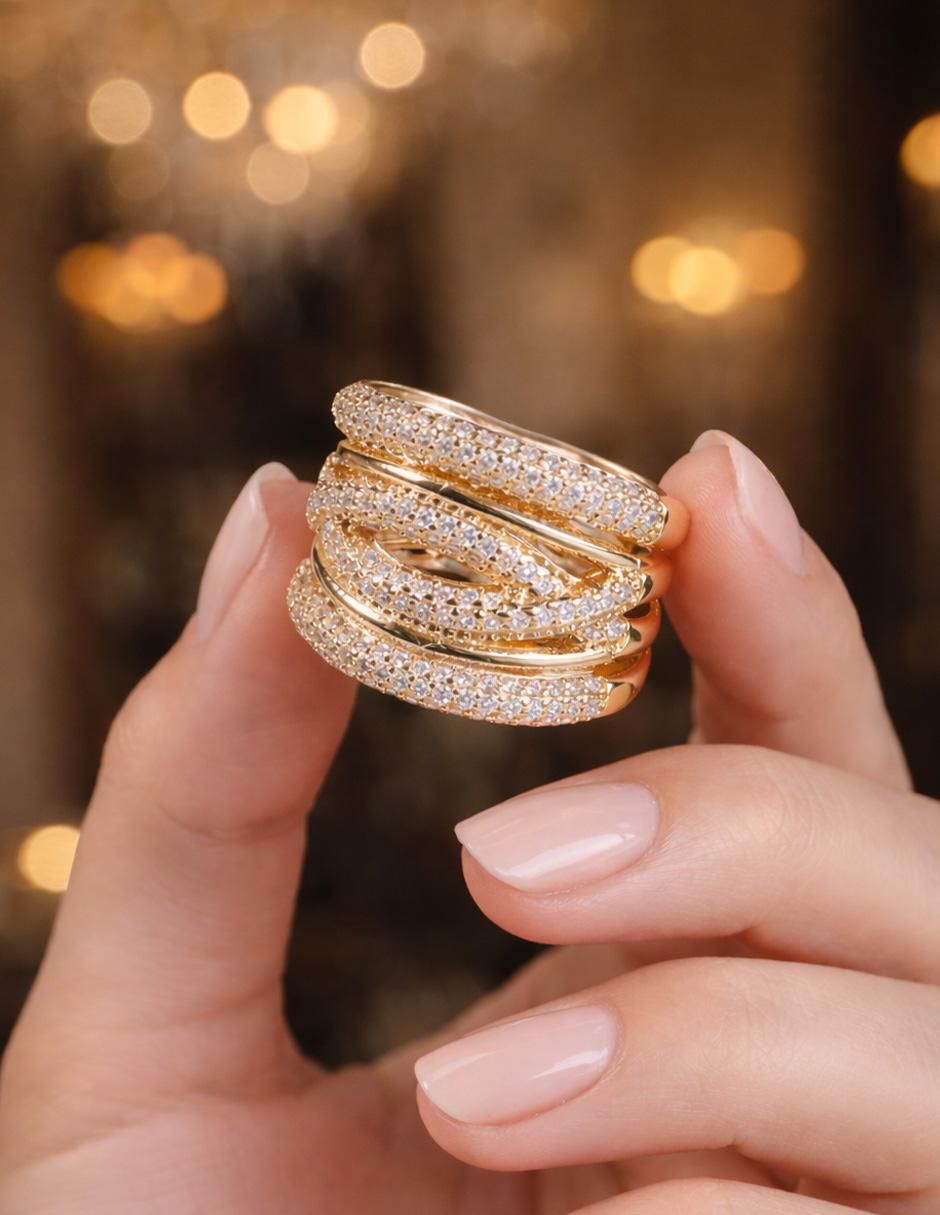 Anillo Imperio con acabado baño de oro 18 K
zirconia 6
